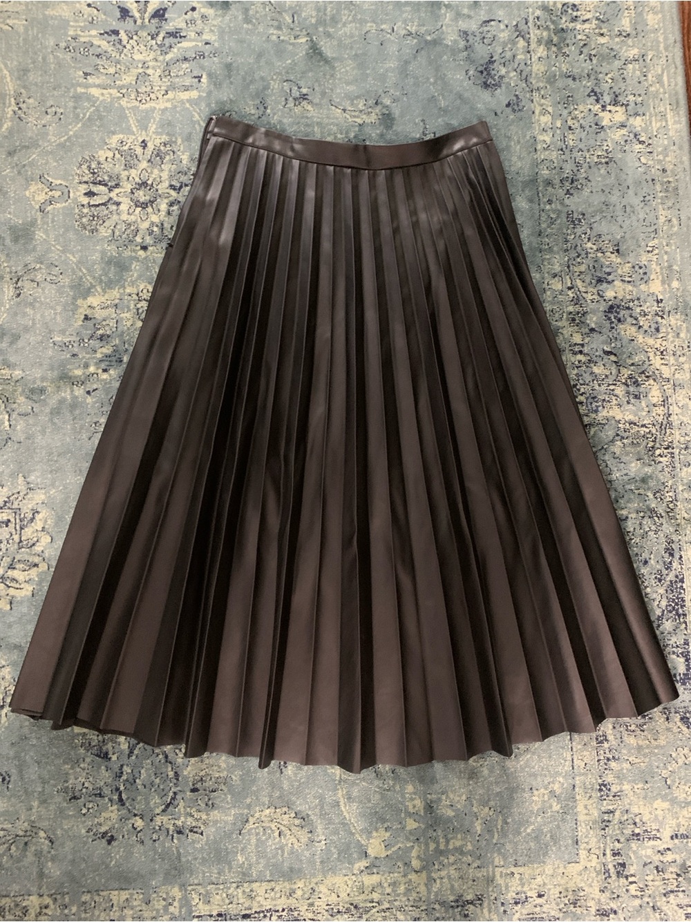 Mango (MNG) Black Pleated Faux-Leather A-Line Midi Skirt